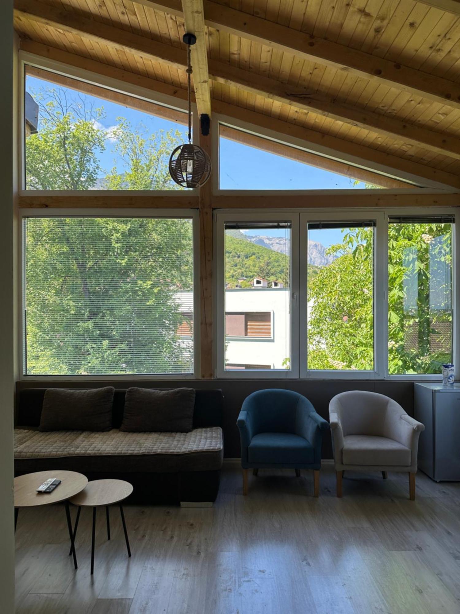 Bora Hotell Peja Exteriör bild